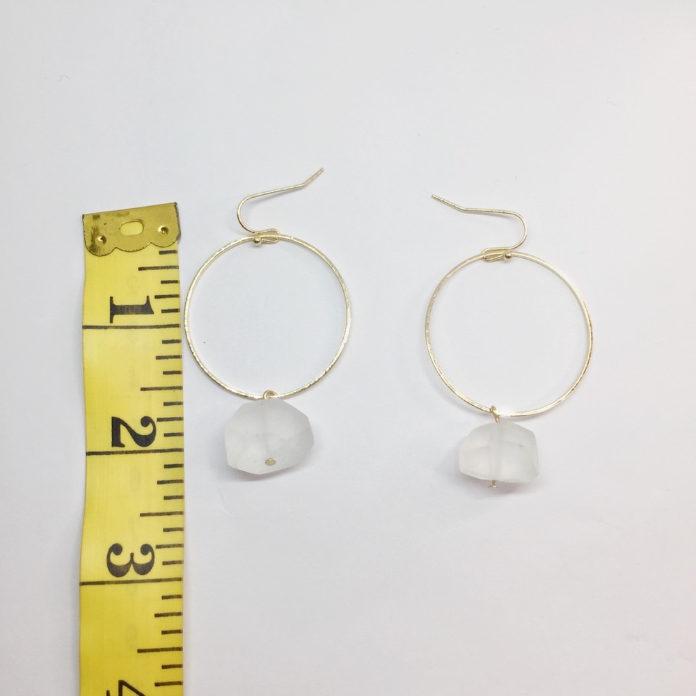 NWT Anthropologie gold hoop earrings - Picture 3 of 5